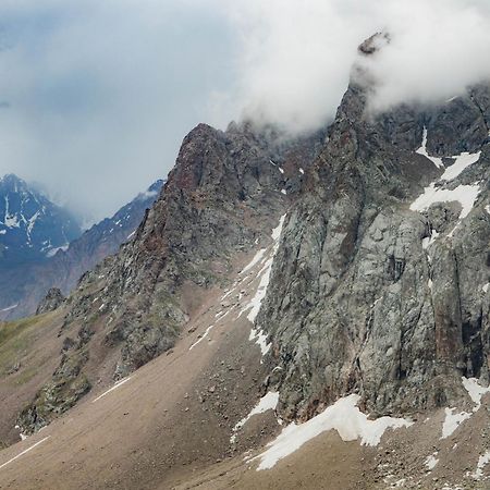 Yurta Base Camp, Shymbulak Mountain Resort Besqaynar Exterior photo